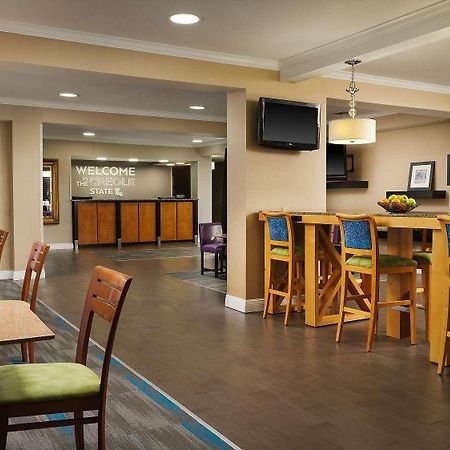 Hampton Inn Covington/Mandeville Экстерьер фото